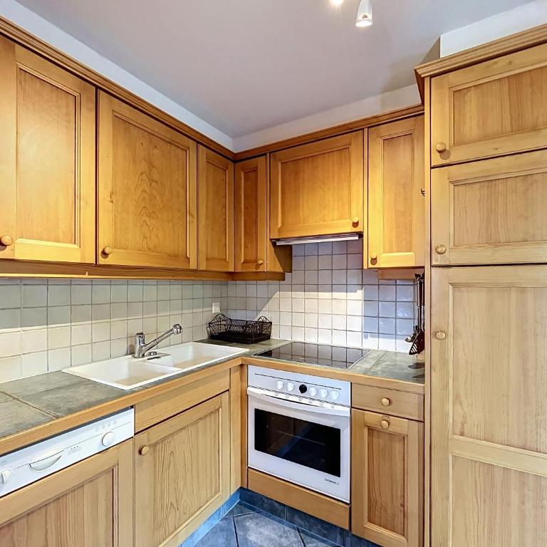 Rondins 010 magnificent 4 room apartment in a quiet neighborhood - Appartement - 4