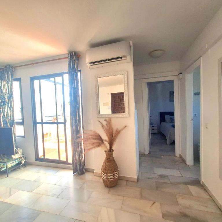 Andalusian style apartment in Pueblo Evita exclusive holiday complex - Apartment - 5
