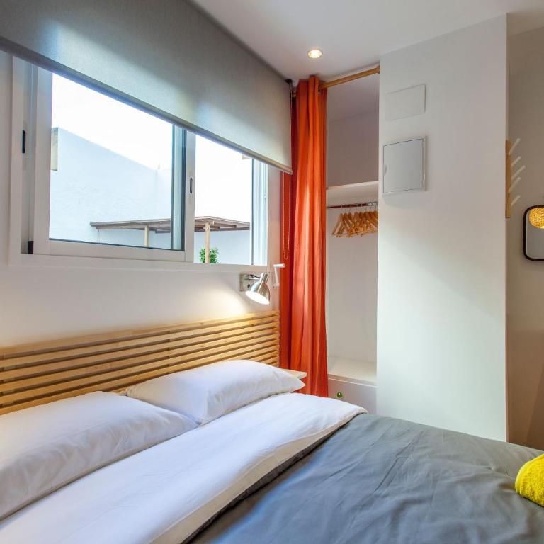 City Garden Bed and Breakfast - Double Room with Private Bathroom - 7