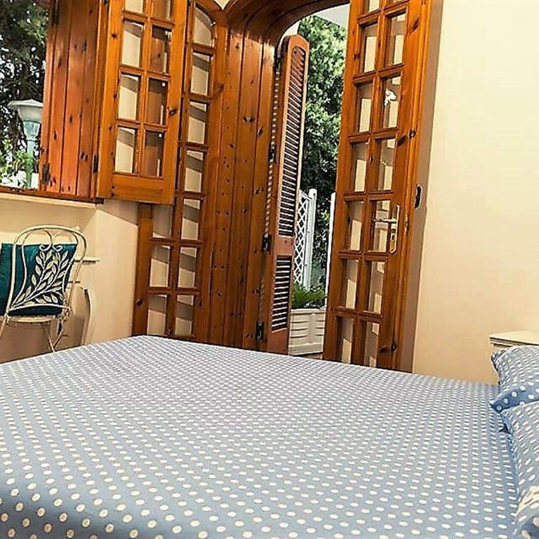 B&B Il Villino Torre Dell'Orso - Camera Matrimoniale con Balcone - 48