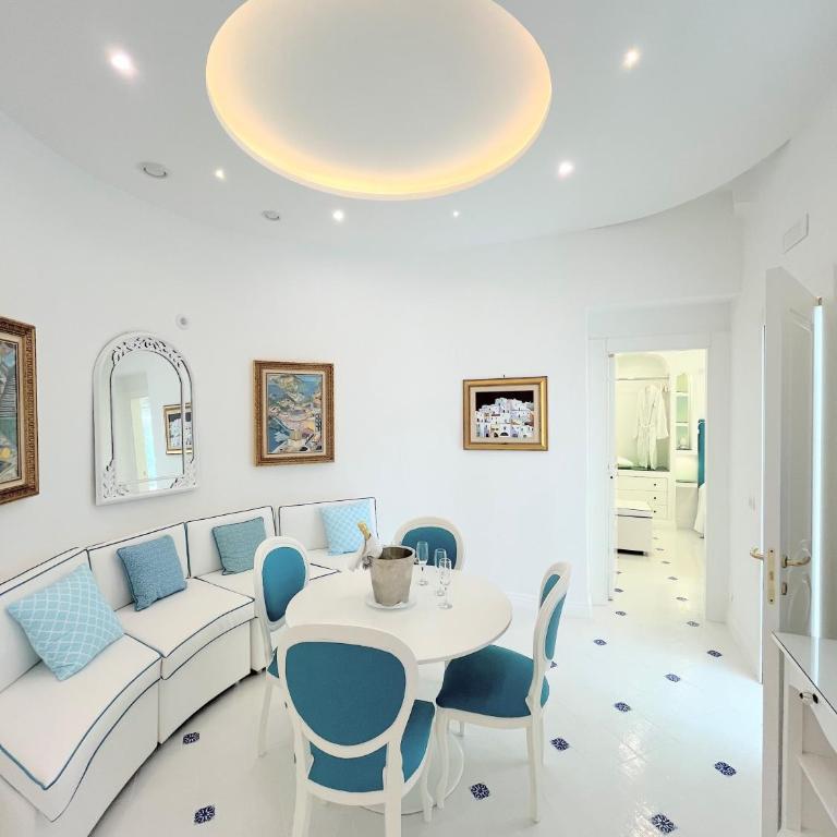 Lux 2BR Apartment in Positano View Terrace & Pool - Appartamento con 2 Camere da Letto - 70