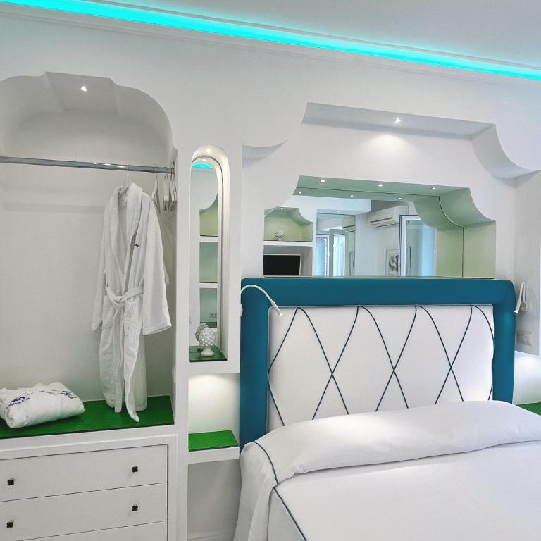 Lux 2BR Apartment in Positano View Terrace & Pool - Appartamento con 2 Camere da Letto - 89