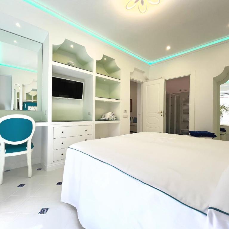 Lux 2BR Apartment in Positano View Terrace & Pool - Appartamento con 2 Camere da Letto - 72