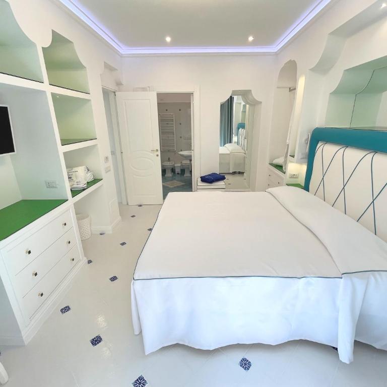 Lux 2BR Apartment in Positano View Terrace & Pool - Appartamento con 2 Camere da Letto - 79