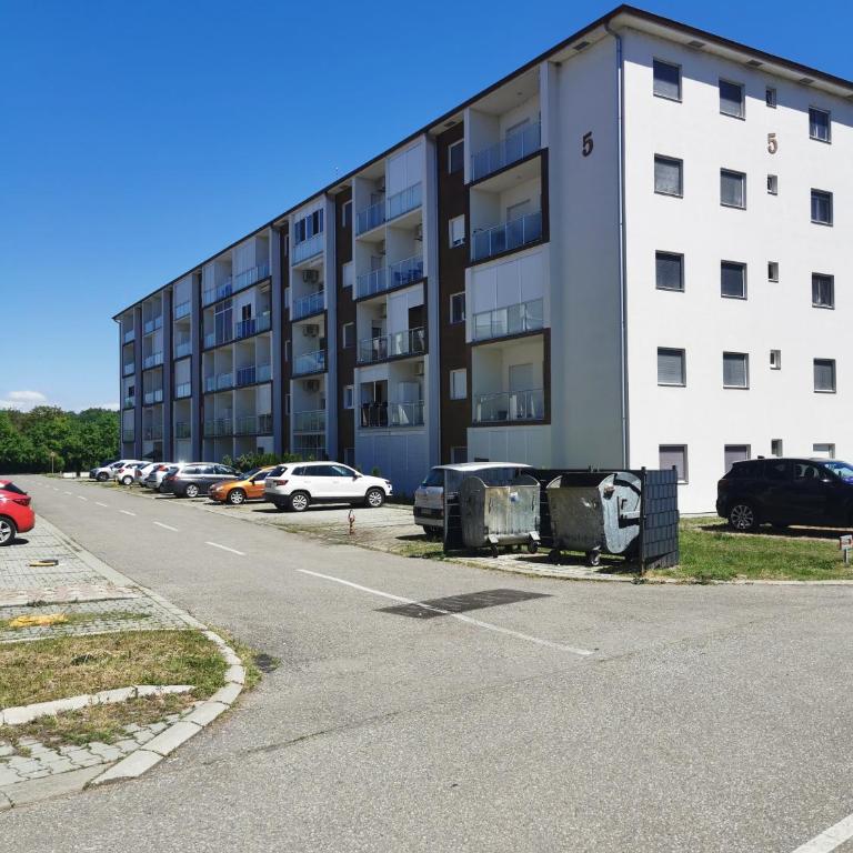 Apartman Banjski snovi - Banja Koviljača - Superior Apartman sa Balkonom - 21