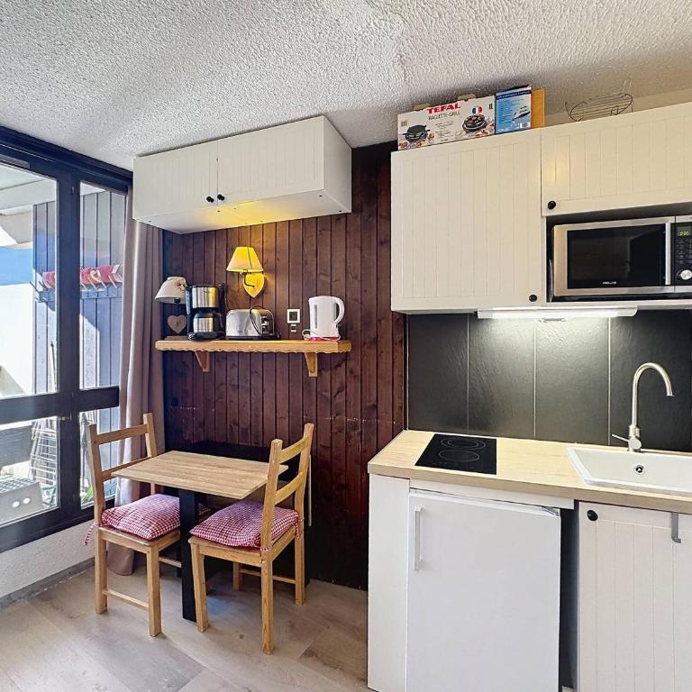 Studio 3 pers, ski aux pieds, balcon & cuisine équipée - Studio - 6