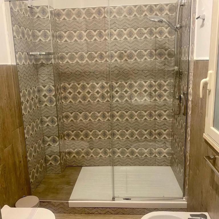 De Luca - Camera Matrimoniale con Bagno Privato - 6