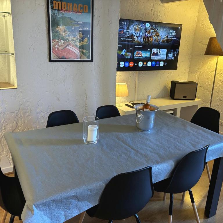 Duplex Apartment Old Town & Beach - Appartement 2 Chambres avec Balcon - 20