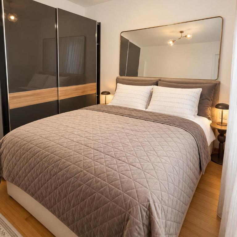 Avenoir Suite - One-Bedroom Apartment - 29