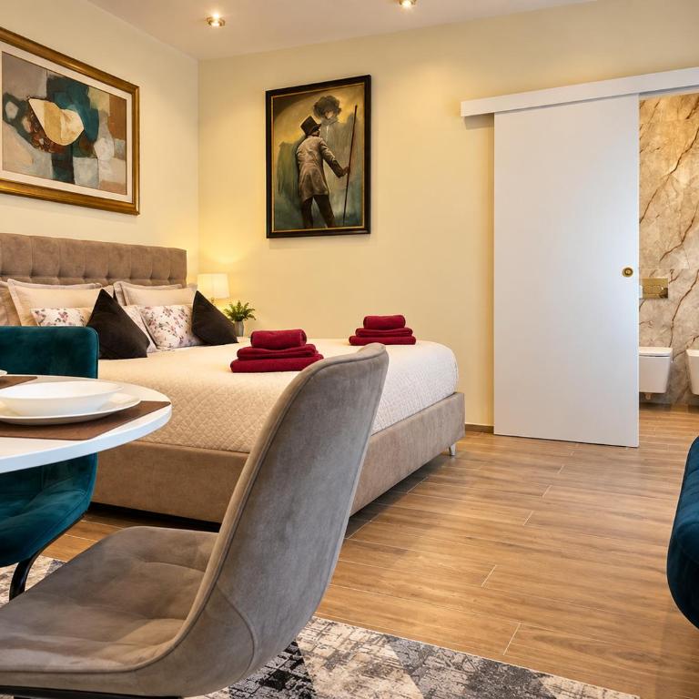 Valverde Apartments and Room - Monolocale Matrimoniale Deluxe - 9