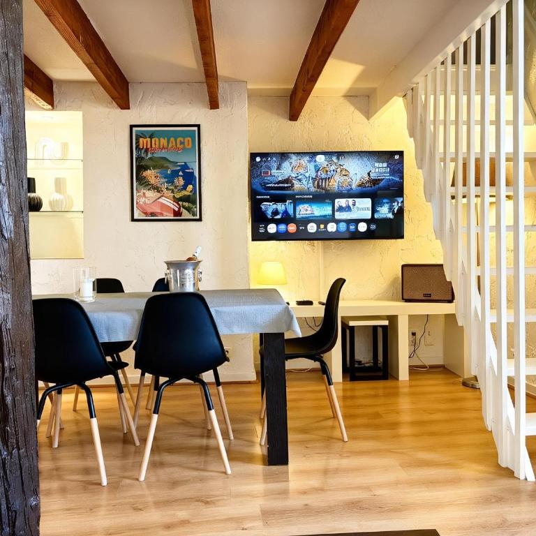 Duplex Apartment Old Town & Beach - Appartement 2 Chambres avec Balcon - 3