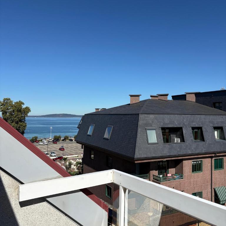 Primera Linea de Playa Samil Costa con Garaje Incluido - Apartamento de 1 dormitorio con terraza - 9