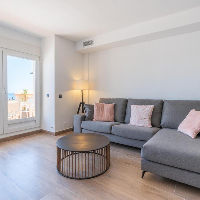 AR22 Belgravia Club - Four-Bedroom House - 5