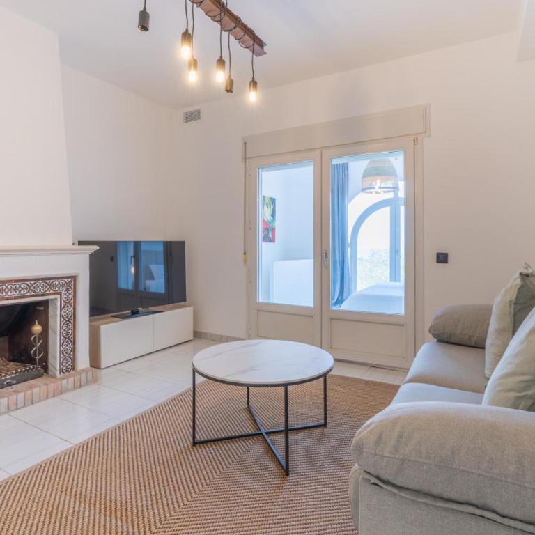 AR22 Belgravia Club - Four-Bedroom House - 13