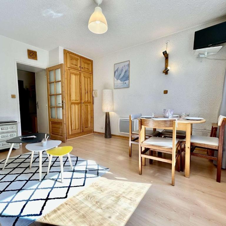 Studio proche pistes avec parking - 6 pers. - Appartement 1 Chambre - 2