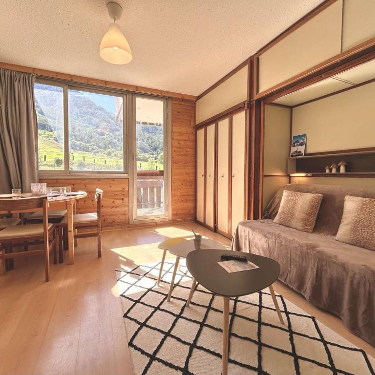 Studio proche pistes avec parking - 6 pers. - Appartement 1 Chambre - 10