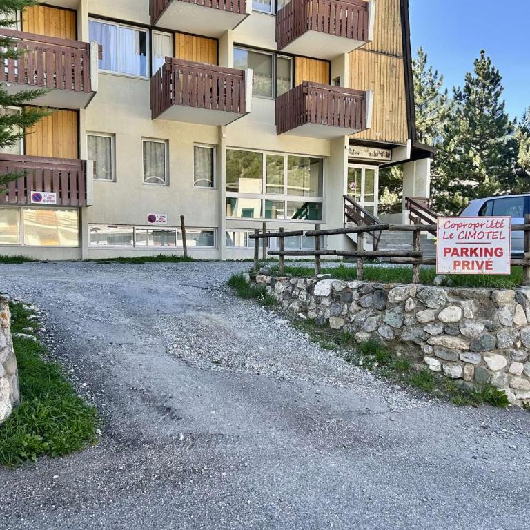 Studio proche pistes avec parking - 6 pers. - Appartement 1 Chambre - 14