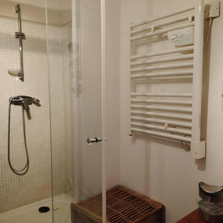Appartement central avec vue sur la collégiale - Appartement 1 Chambre - 13