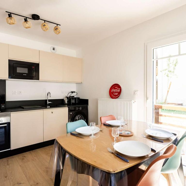 Studio élégant, balcon et parking - 4 pers. - FR-1-883-22 - Studio - 5