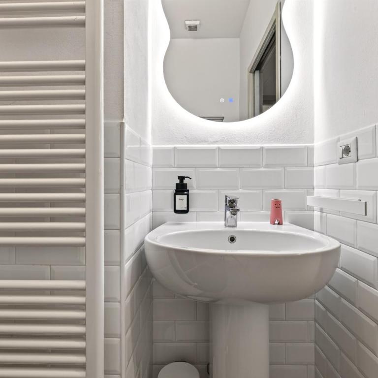 NODO - Schiaparelli Apartments - Appartamento Deluxe con 2 Camere da Letto e Balcone - 14