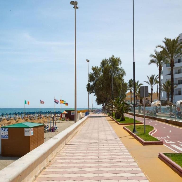 Charming apartment with pool in Roquetas de Mar - One-Bedroom Apartment - 6