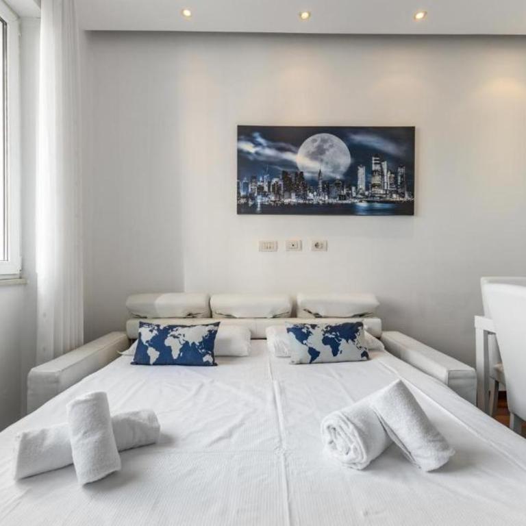 DHOME Pantano - Velasca Tower Apartments - Appartamento con 2 Camere da Letto - 1