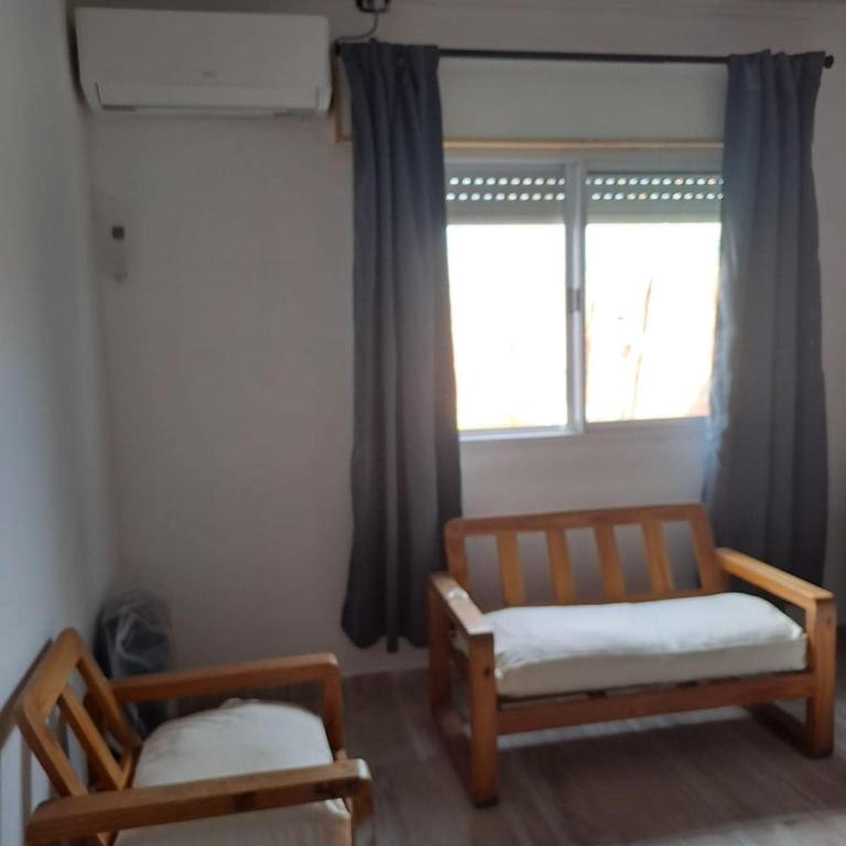 Departamento Temporario Confortable en el ingreso a Punta Alta - Two-Bedroom Apartment - 1