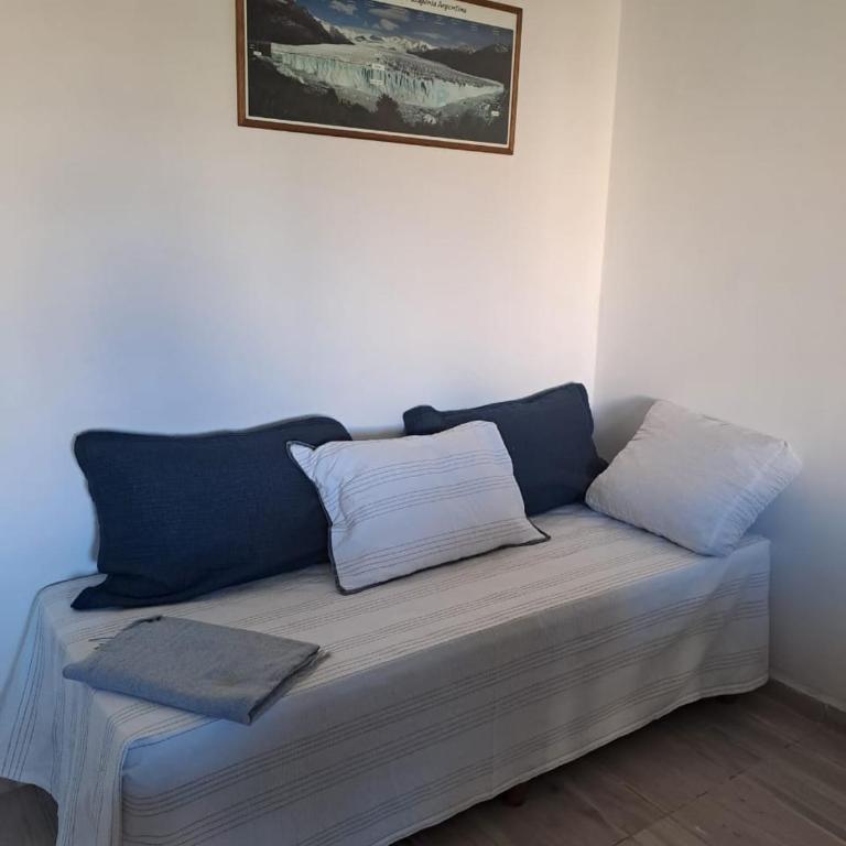 Departamento Temporario Confortable en el ingreso a Punta Alta - Two-Bedroom Apartment - 2