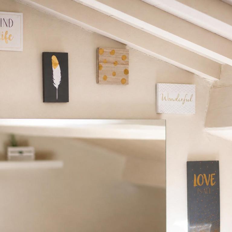White Attic Lucca - Two-Bedroom Apartment - 12