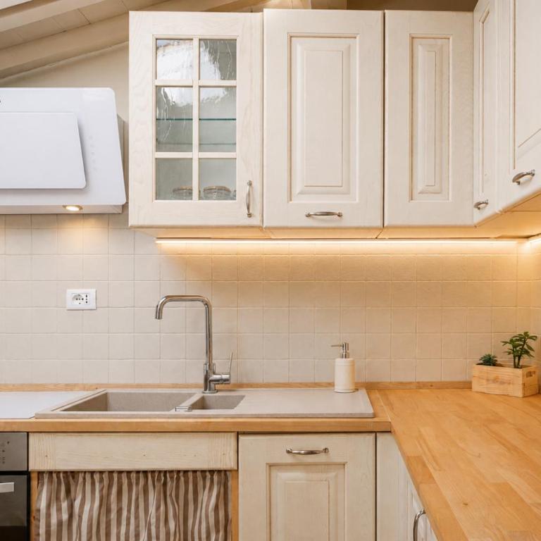 White Attic Lucca - Two-Bedroom Apartment - 27