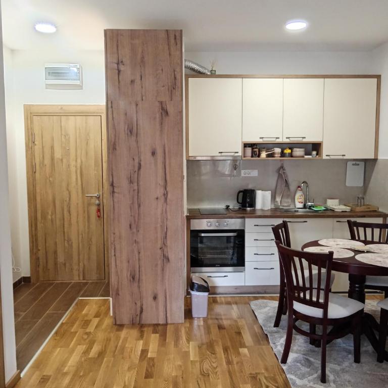Izvor - One-Bedroom Apartment - 42