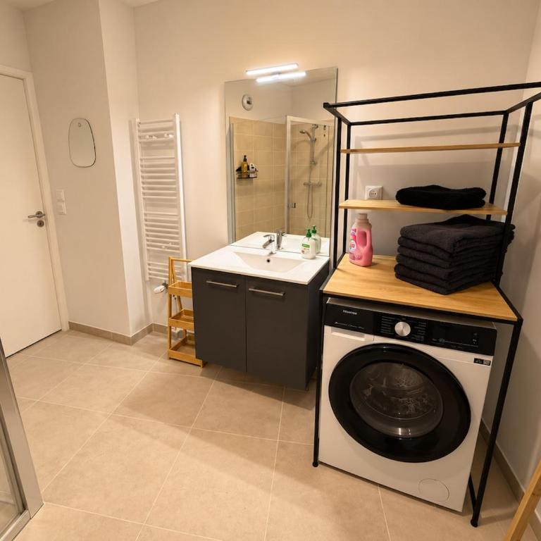 Joly - Apt 2 chambres - RDC - à deux pas de la plage - Appartement 2 Chambres avec Balcon - 7