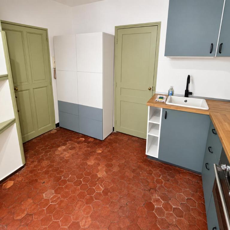 STUDIO - place St Didier - Emplacement idéal - One-Bedroom Apartment - 11