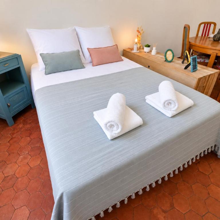 STUDIO - place St Didier - Emplacement idéal - One-Bedroom Apartment - 15