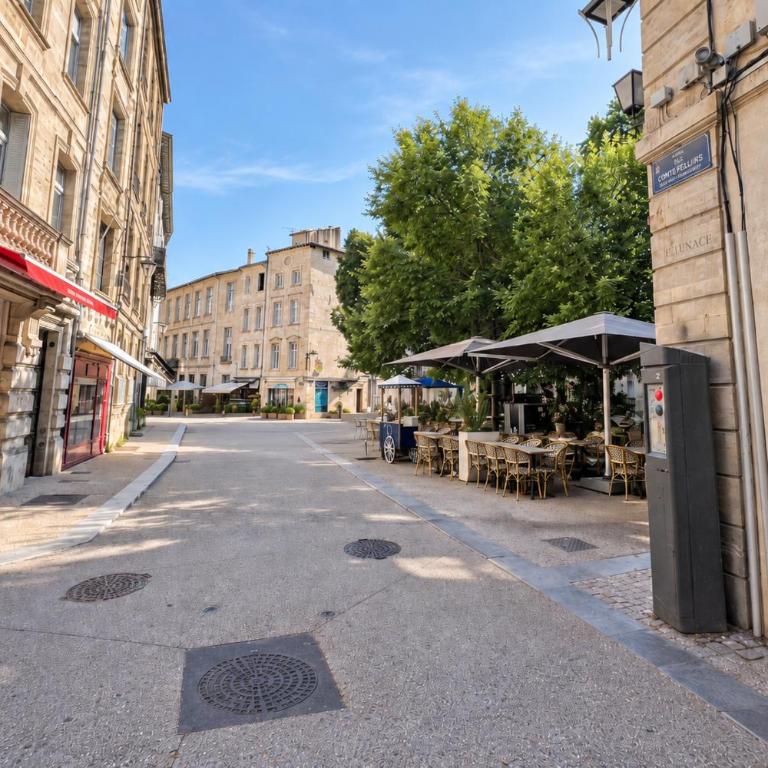 STUDIO - place St Didier - Emplacement idéal - One-Bedroom Apartment - 3