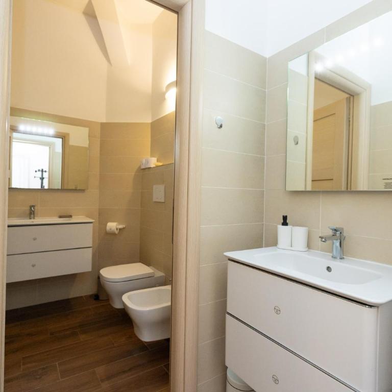 GuestHost - Roomy Apartment in Rome's Centre - Appartamento - 7