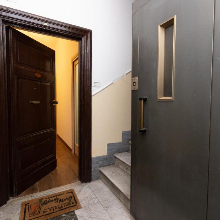 GuestHost - Roomy Apartment in Rome's Centre - Appartamento - 37