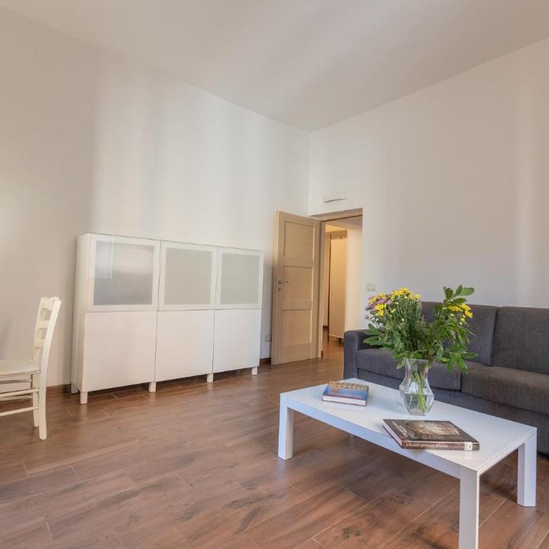 GuestHost - Roomy Apartment in Rome's Centre - Appartamento - 9