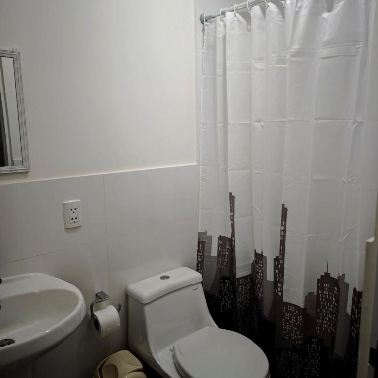 Moderno departamento cerca a San isidro - Apartamento de 2 dormitorios - 7