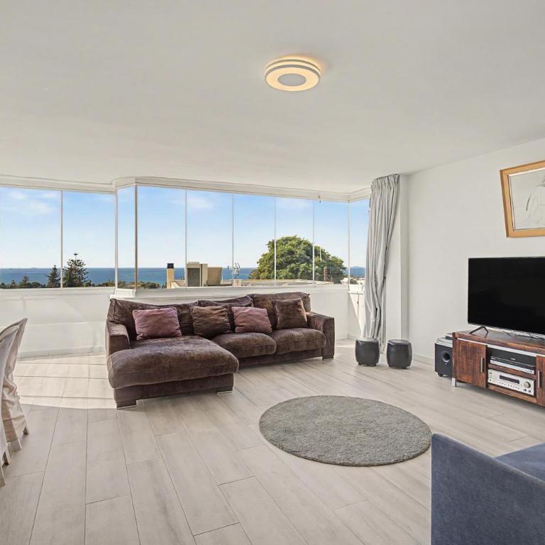 Apartamento Luminoso Marbella - Appartamento Deluxe con 2 Camere da Letto e Vista Oceano - 2