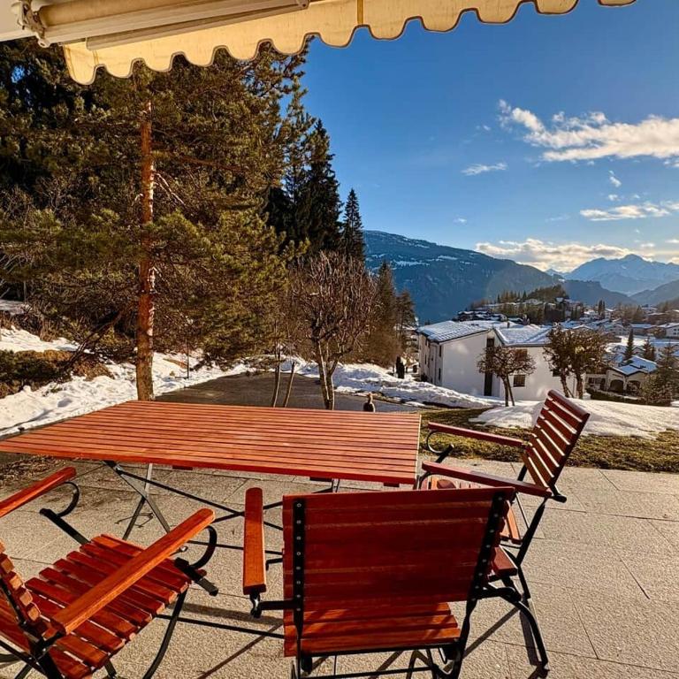 Cosy apartment, private garden with mountain views - Apartment - 11