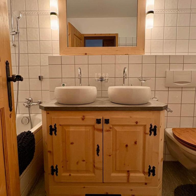 Cosy apartment, private garden with mountain views - Apartment - 21