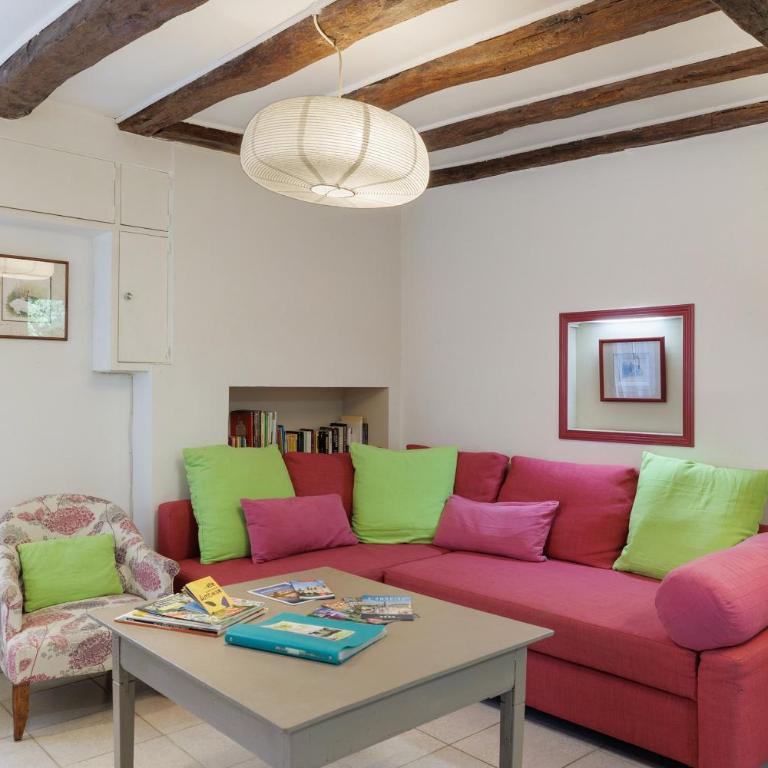 Gîte de Christine Amboise centre - Maison 2 Chambres - 18