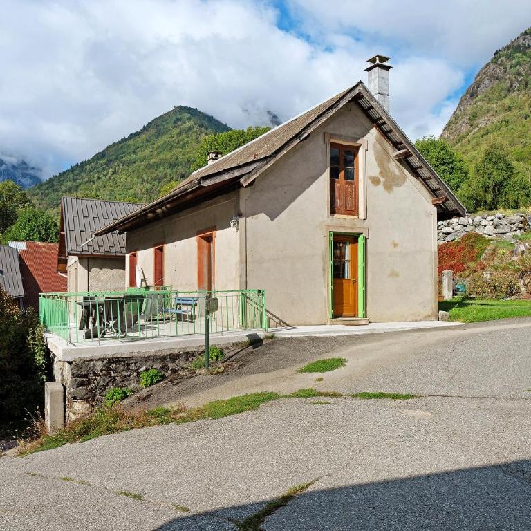 Appartement l'Annexe - Appartement 2 Chambres avec Vue sur la Montagne - 21