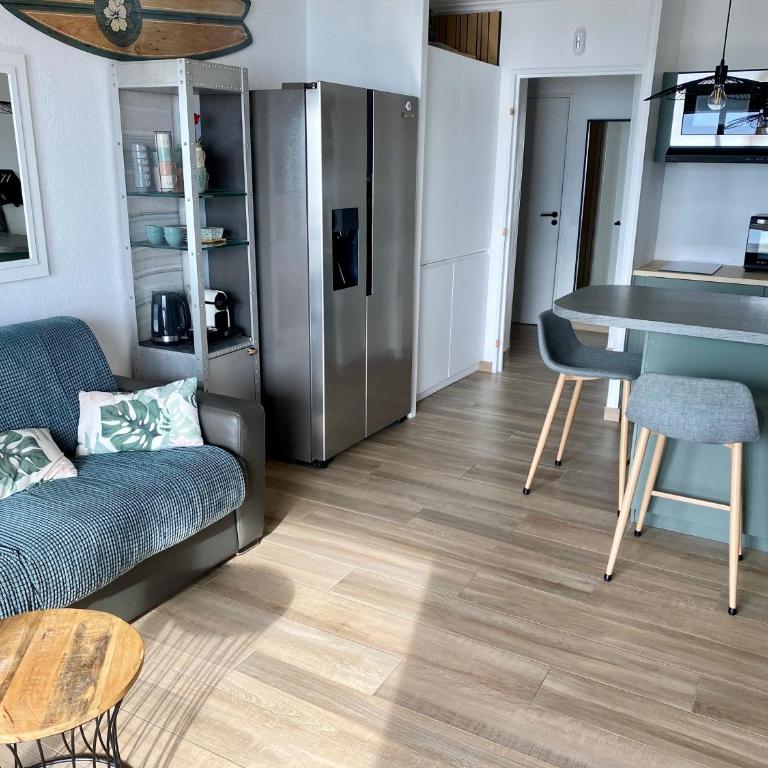 2 P vue panoramique classé 3 étoiles sur la baie de Cannes avec Garage - Appartement 1 Chambre - 3