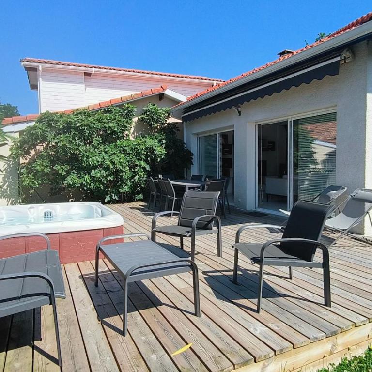 Villa L'escale 600 m de la plage - Casa - 1