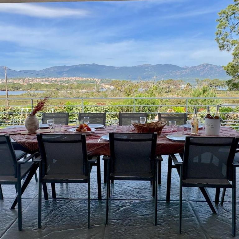 Superbe Villa 14 pers, vue mer et piscine chauffée - Villa - 88