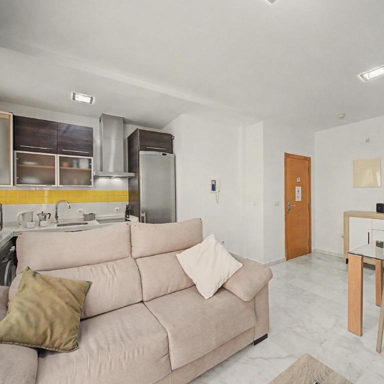Apartamentos Goya - Apartamento Superior con vistas a la ciudad - 5