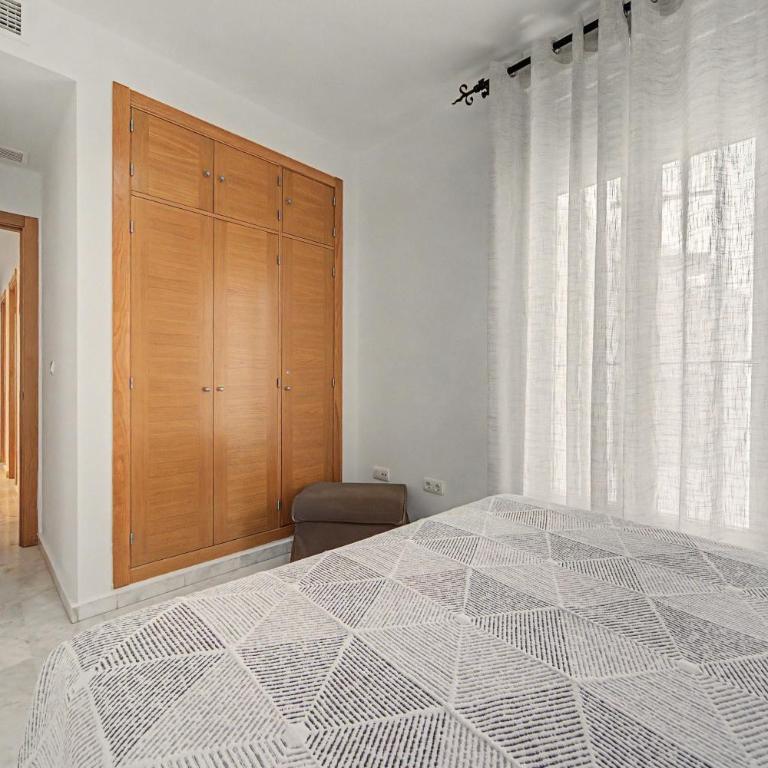 Apartamentos Goya - Apartamento Superior con vistas a la ciudad - 15