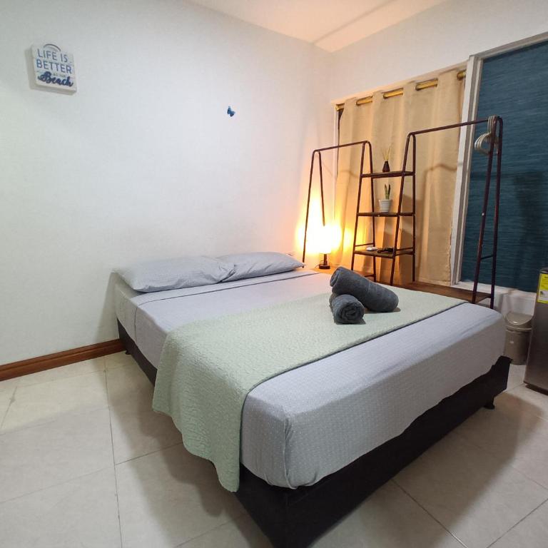 Erlis Place 16A - Habitación Doble con baño privado - 2